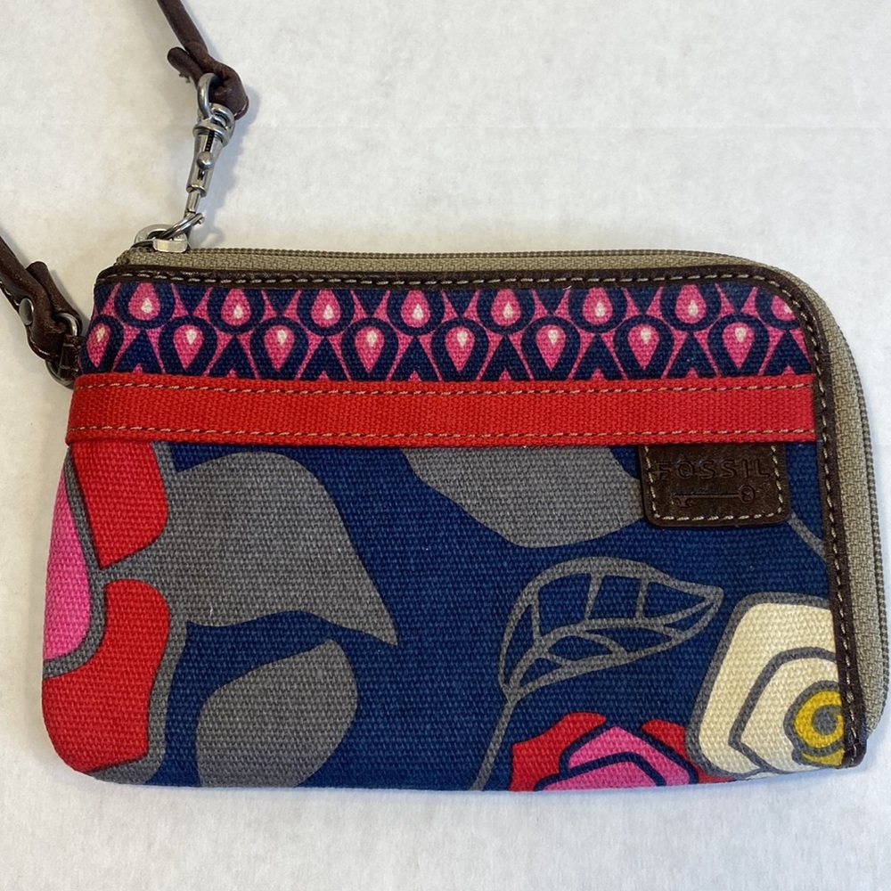 FOSSIL Key winter garden roses canvas & leather zip around wristlet New